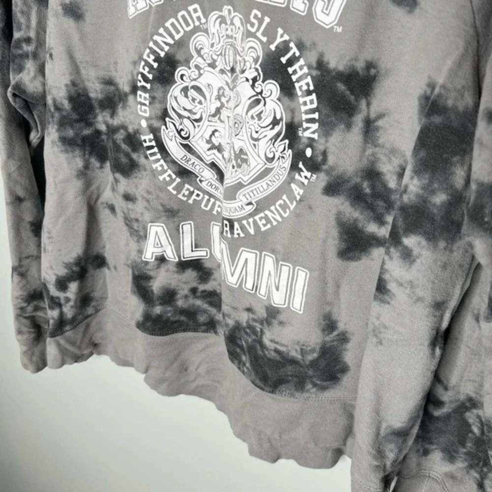 Harry potter girls kids Hogwarts Alumni tie dye long sleeve sweatshirt large